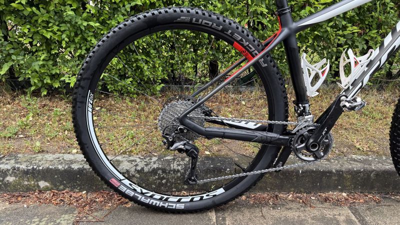 Scott Scale 910