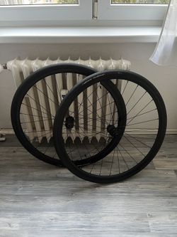Zapletená kola BMC PRD23 (700C, silnice/gravel)