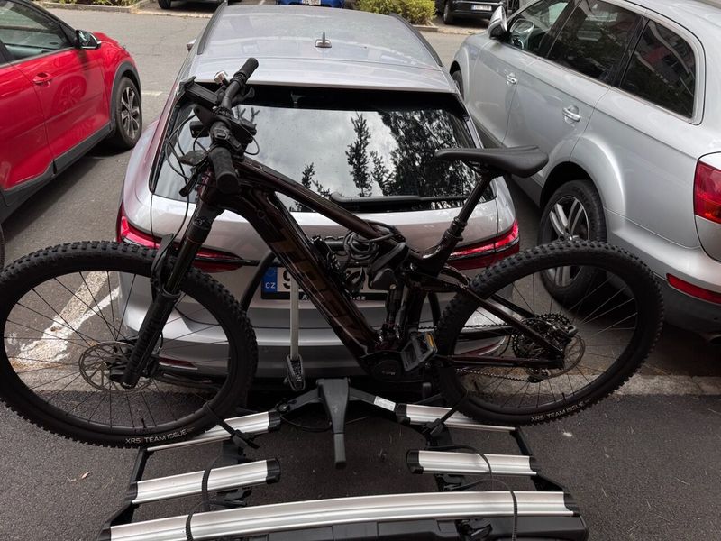 Prodám Trek Rail 9.7 Gen 4 750 Wh 29" Carbon Red Smoke 2023 L