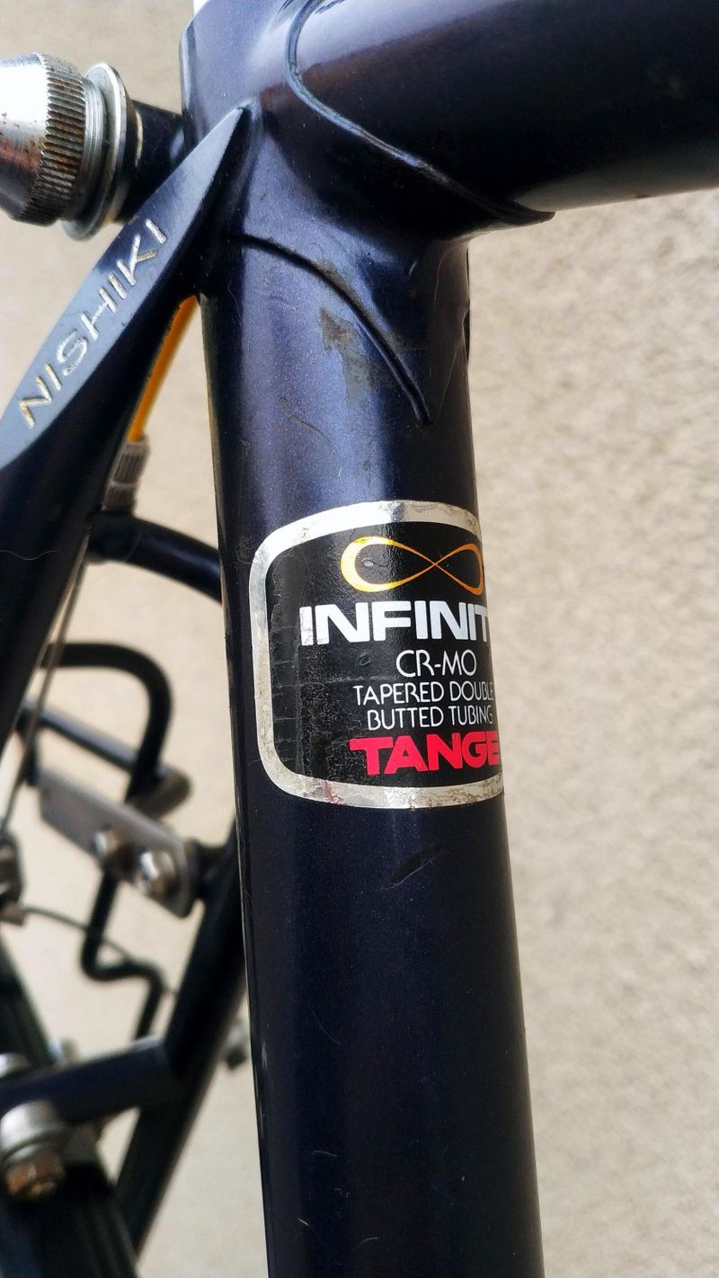 Trekové kolo Nishiki Continental 1990 Shimano Deore DX