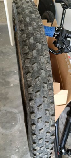 Prodám plášť Schwalbe Fat Albert Front 29x2,35