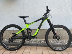 Giant Reign Advanced Carbon