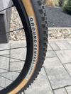 Canyon Lux CF7