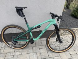 Canyon Lux CF7