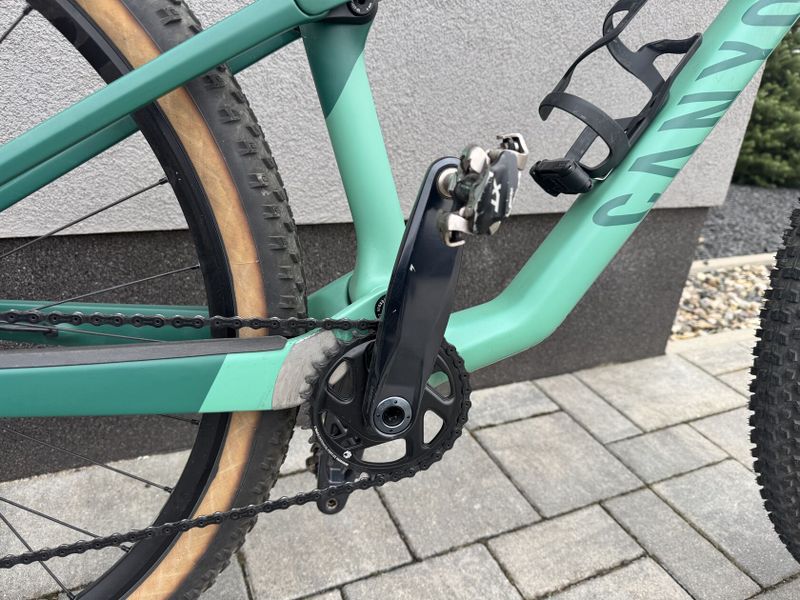 Canyon Lux CF7