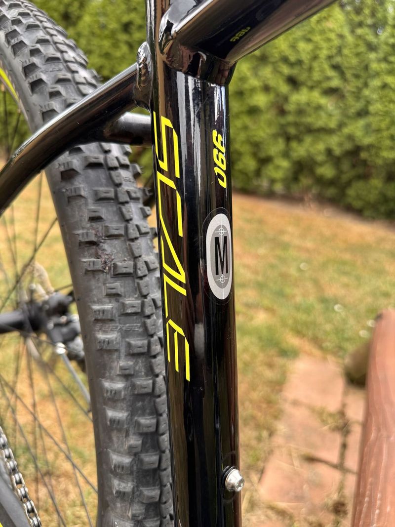 Scott Scale 990vel M 44