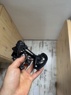 Přehazovačka SHIMANO RD-M9100 12-k. 10-51z + řazení Shimano XT