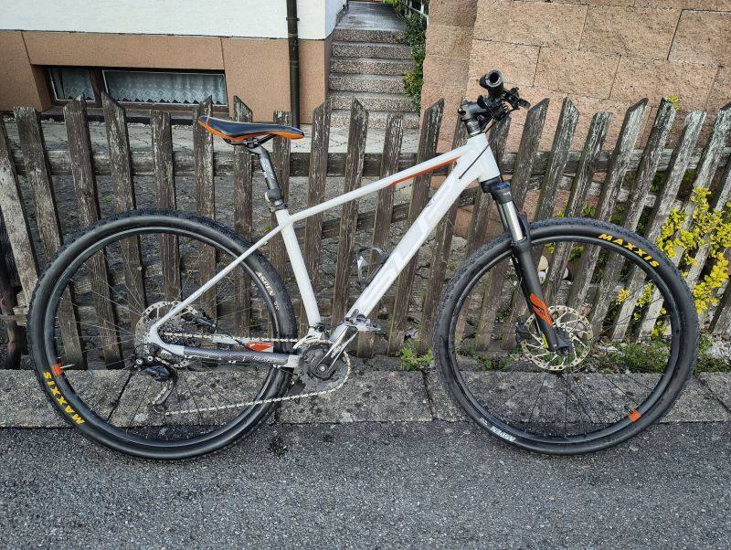 Horské kolo 29' Superior XC 859 