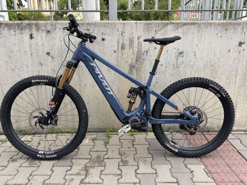 Pivot Shuttle LT PRO X0 2025