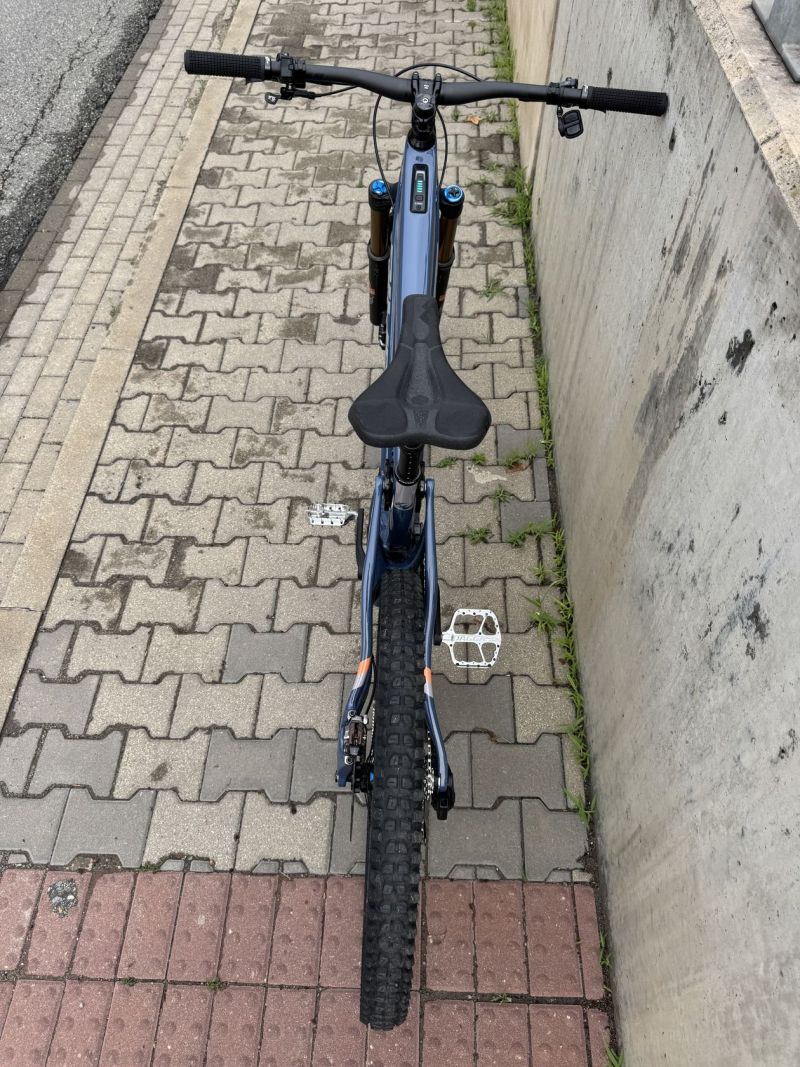 Pivot Shuttle LT PRO X0 2025