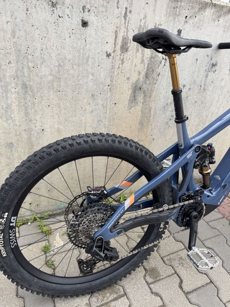 Pivot Shuttle LT PRO X0 2025