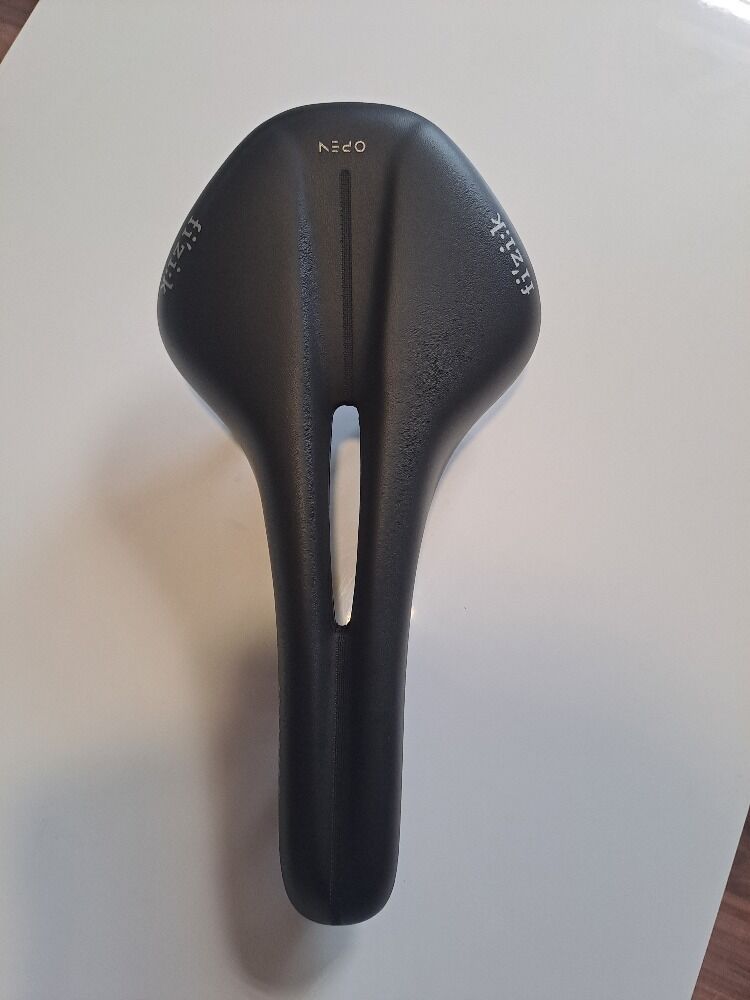 2x NOVÉ sedlo Fizik Antares R5 a Aidon