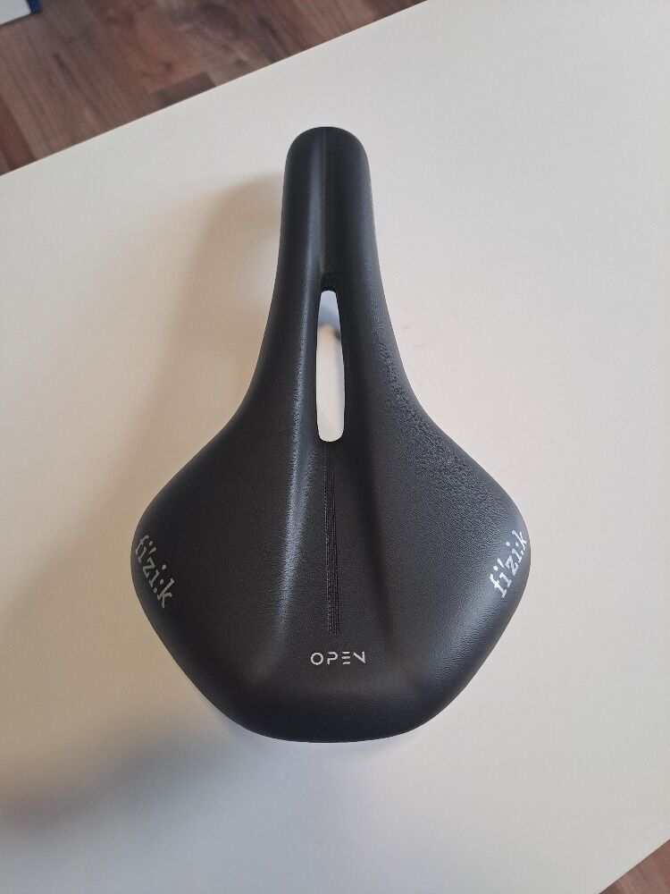 2x NOVÉ sedlo Fizik Antares R5 a Aidon