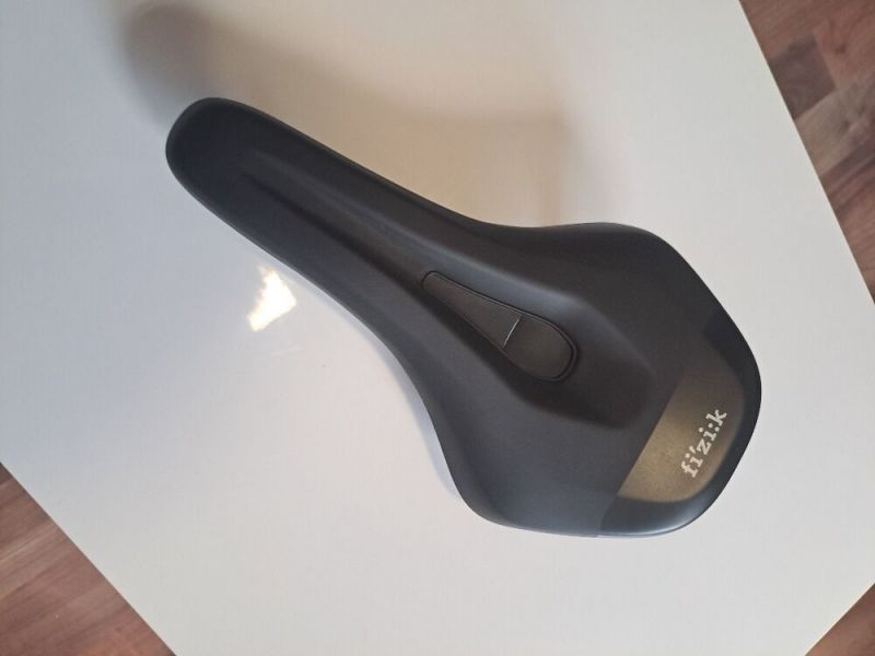 2x NOVÉ sedlo Fizik Antares R5 a Aidon