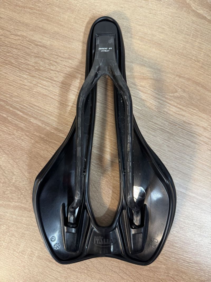 Selle Italia SLR Boos Superflow kit carbonio