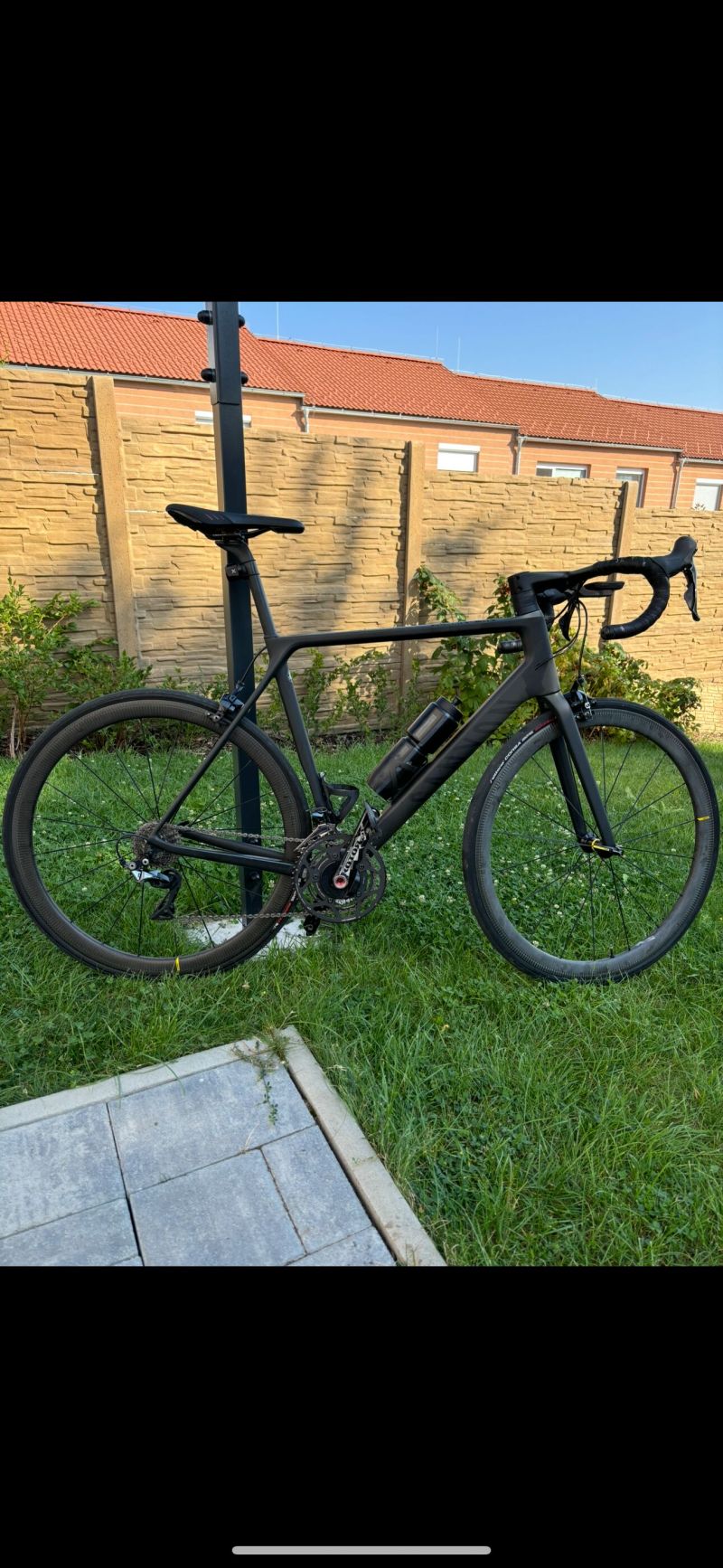 Canyon Ultimate CF SLX s Wattmetrem