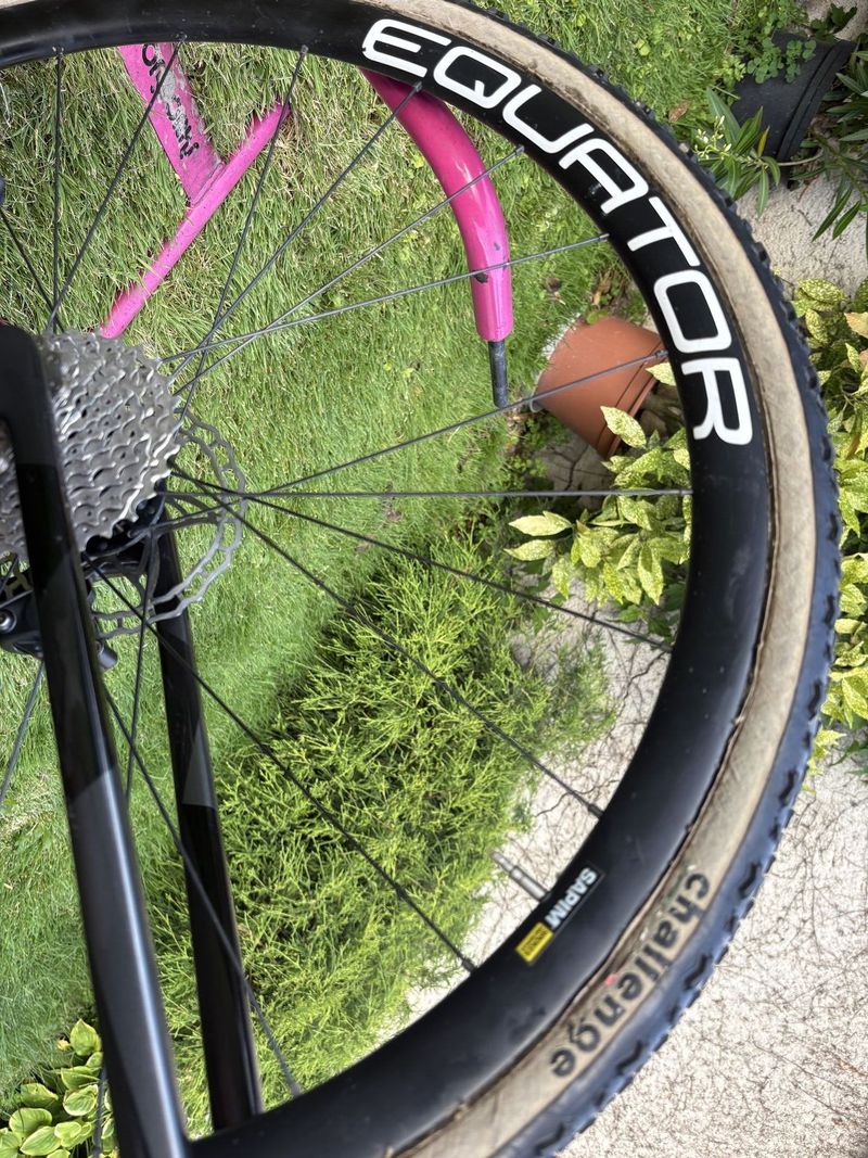 Trek Boone vel. 56