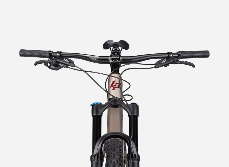 Zesty AM CF 7.9 velikost XL, SRAM GX 