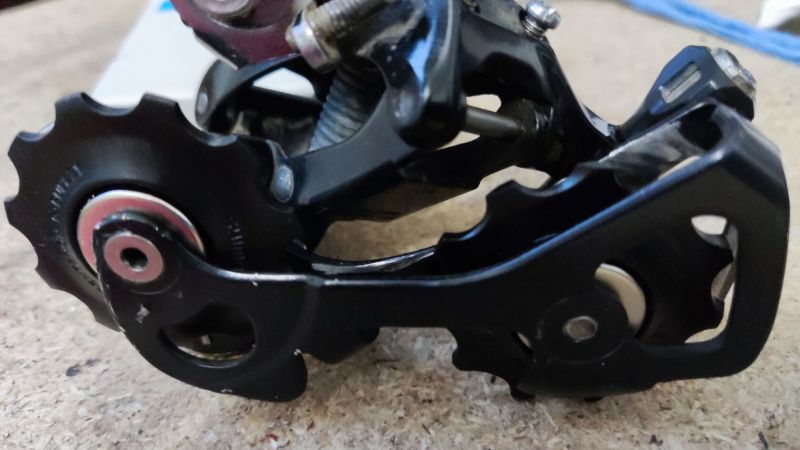 Přehazovačka a přesmykač Shimano 105 (2x11 speed)