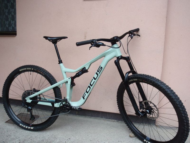 Enduro Focus Jam 6.8