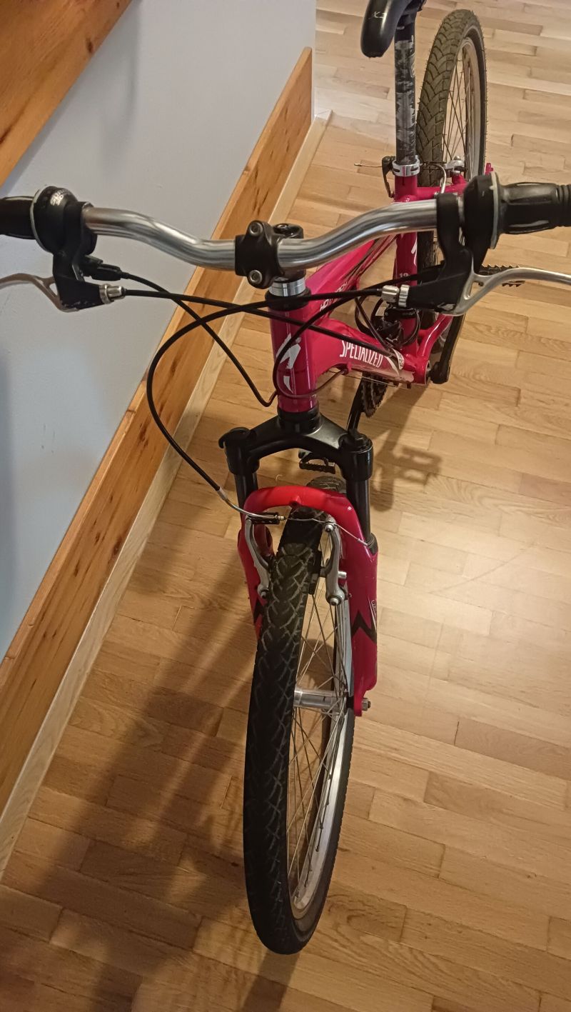 Specialized Hotrock 24