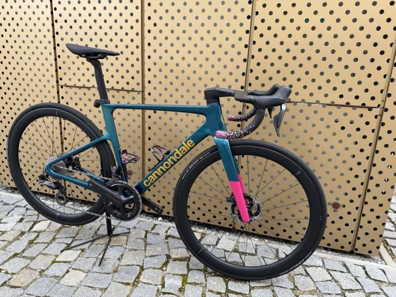 Cannondale SUPERSIX EVO CARBON 2 - Ultegra Di2 - Nesériový - velikost 51 - S