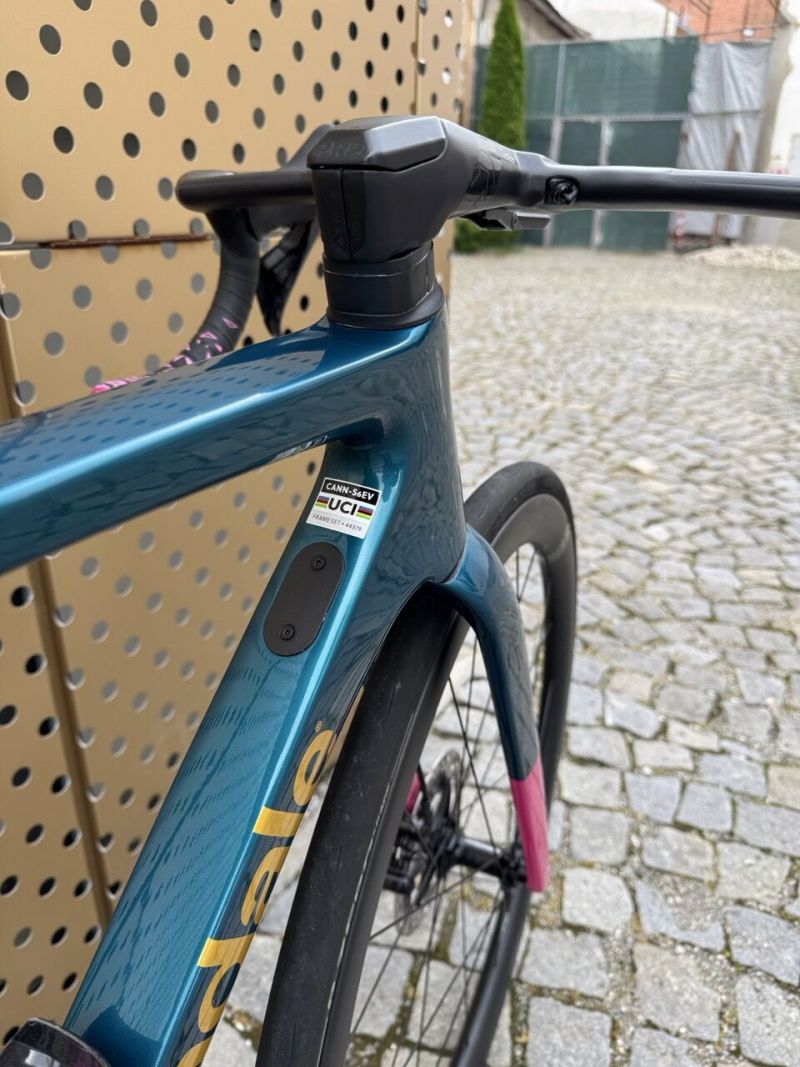 Cannondale SUPERSIX EVO CARBON 2 - Ultegra Di2 - Nesériový - velikost 51 - S