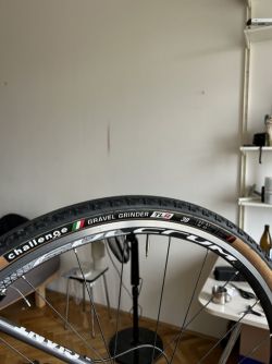 Challenge gravel grinder tlr 700x38c 