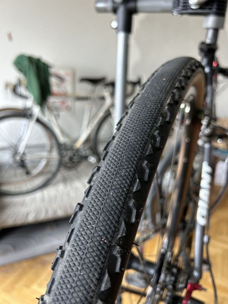 Challenge gravel grinder tlr 700x38c 