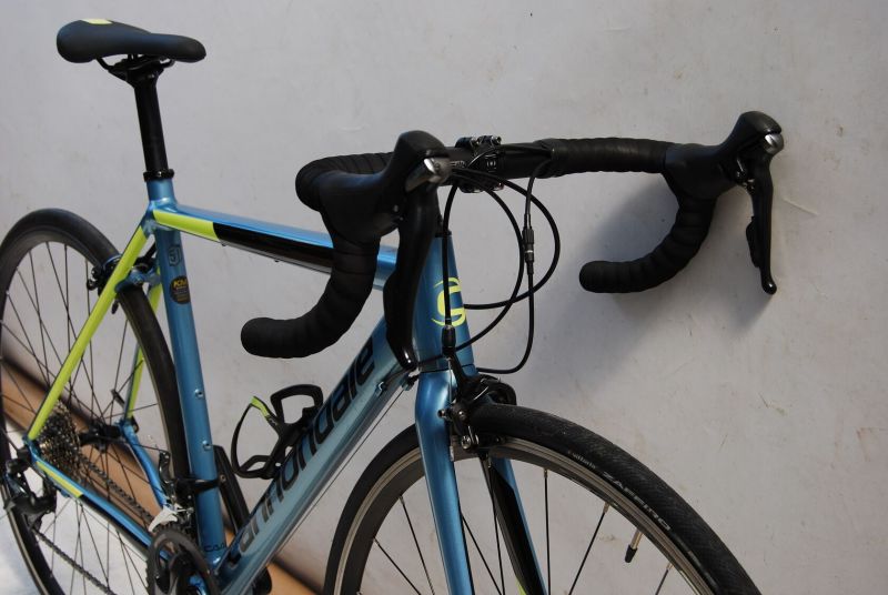 Silniční kolo Cannondale CAAD