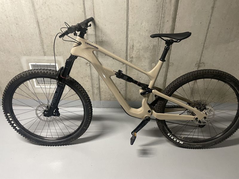 Prodám kolo Cannondale Habit Carbon 2 2024