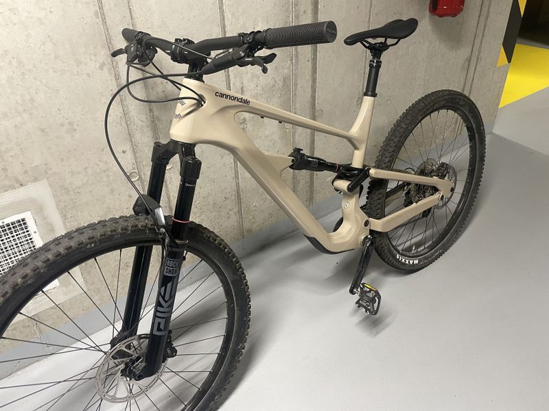 Prodám kolo Cannondale Habit Carbon 2 2024