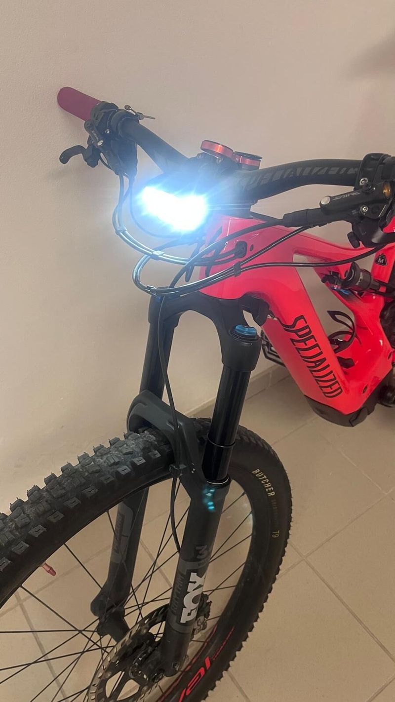 2019 Turbo Levo Comp Carbon