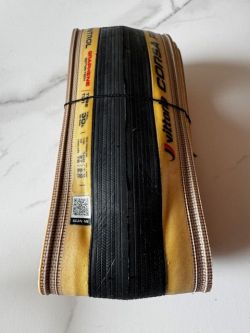 Prodám Vittoria Corsa Pro Control TLR G2.0 silniční plášť kevlar para-black-black