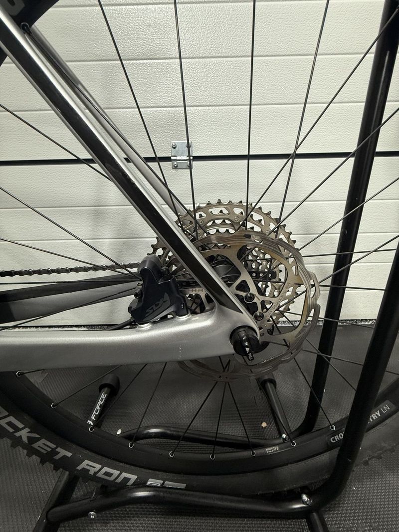 Canyon Exceed CF 5