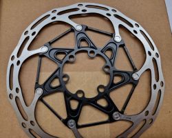 Kotouč SRAM Centerline-2 180 mm vč. Titanových šroubů