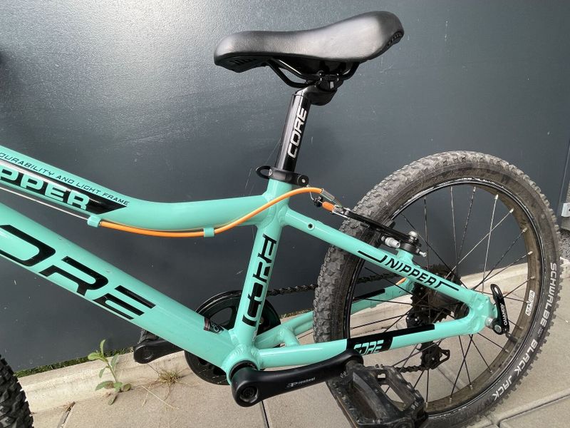 Prodáme dětské horské Core Nipper 20”