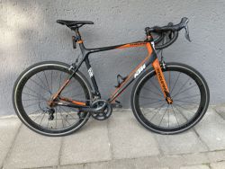 KTM Revelator 5000 / Bontrager AeolusComp5 + přilba KASK
