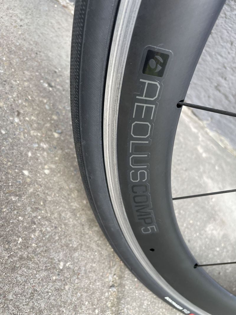 KTM Revelator 5000 / Bontrager AeolusComp5 + přilba KASK