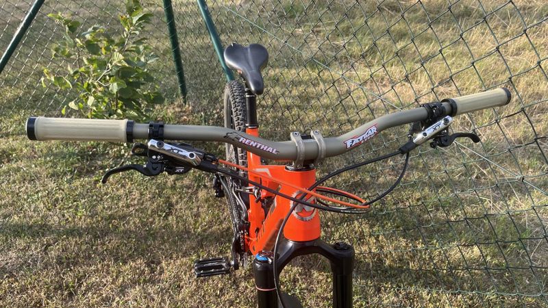 Kona Process 153A vel.M