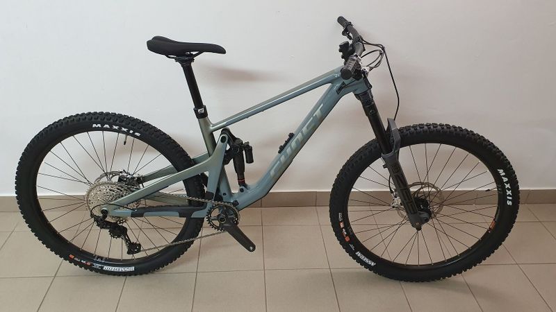 Ghost RIOT AM CF PRO, velikost M, model 2025