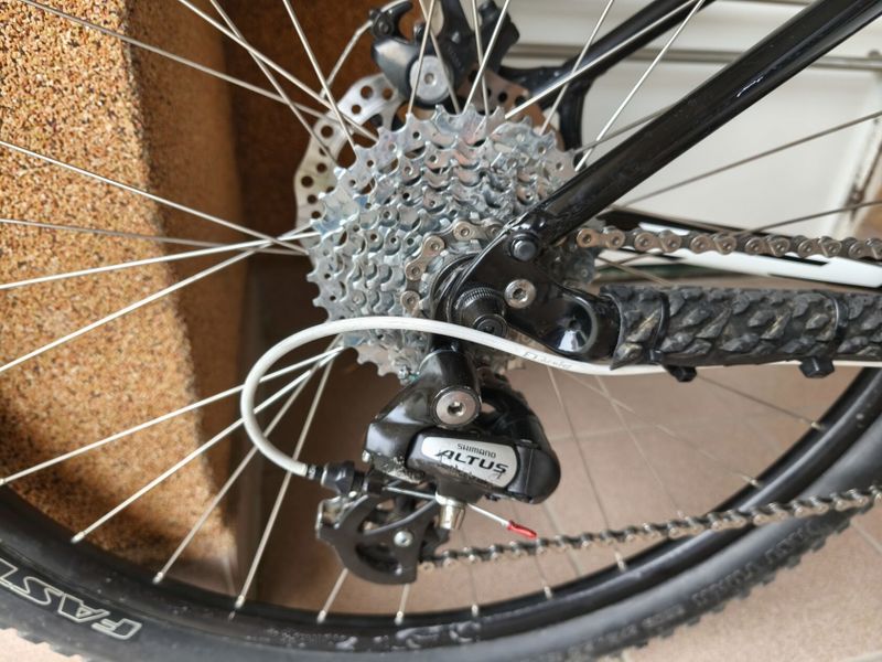 Specialized Pitch 27,5 vel. S/15,5 