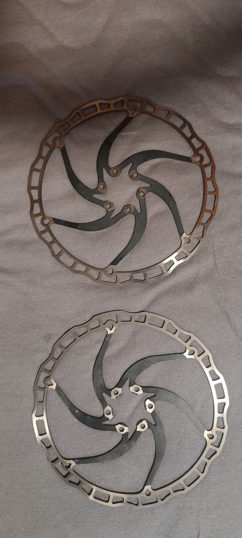 Kotouče Xuaxar links 203mm