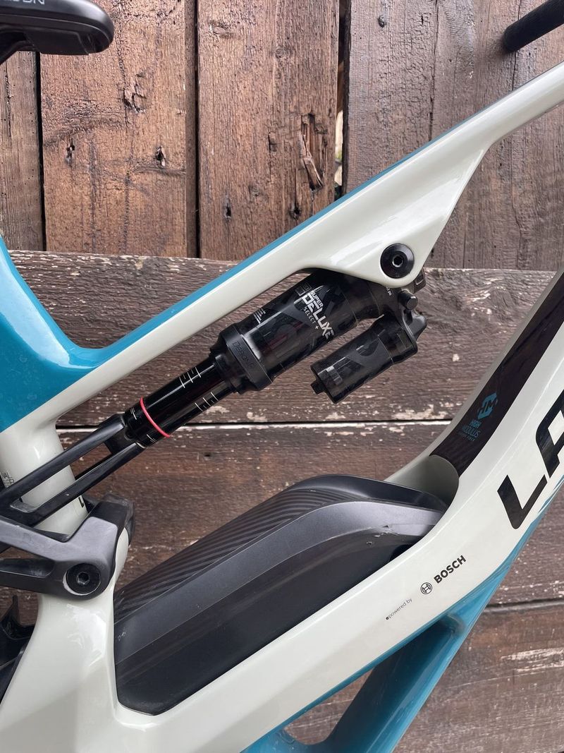 Lapierre Overvolt GLP Elite 2022-špičkový enduro e-bike