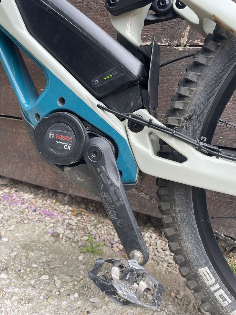 Lapierre Overvolt GLP Elite 2022-špičkový enduro e-bike