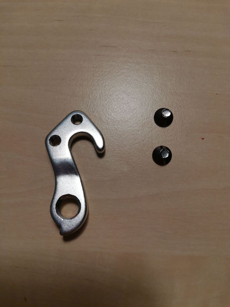 Prodám patku rámu GH-138