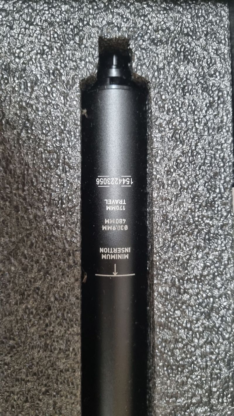 Prodám sedlovku Rock Shox reverb AXS