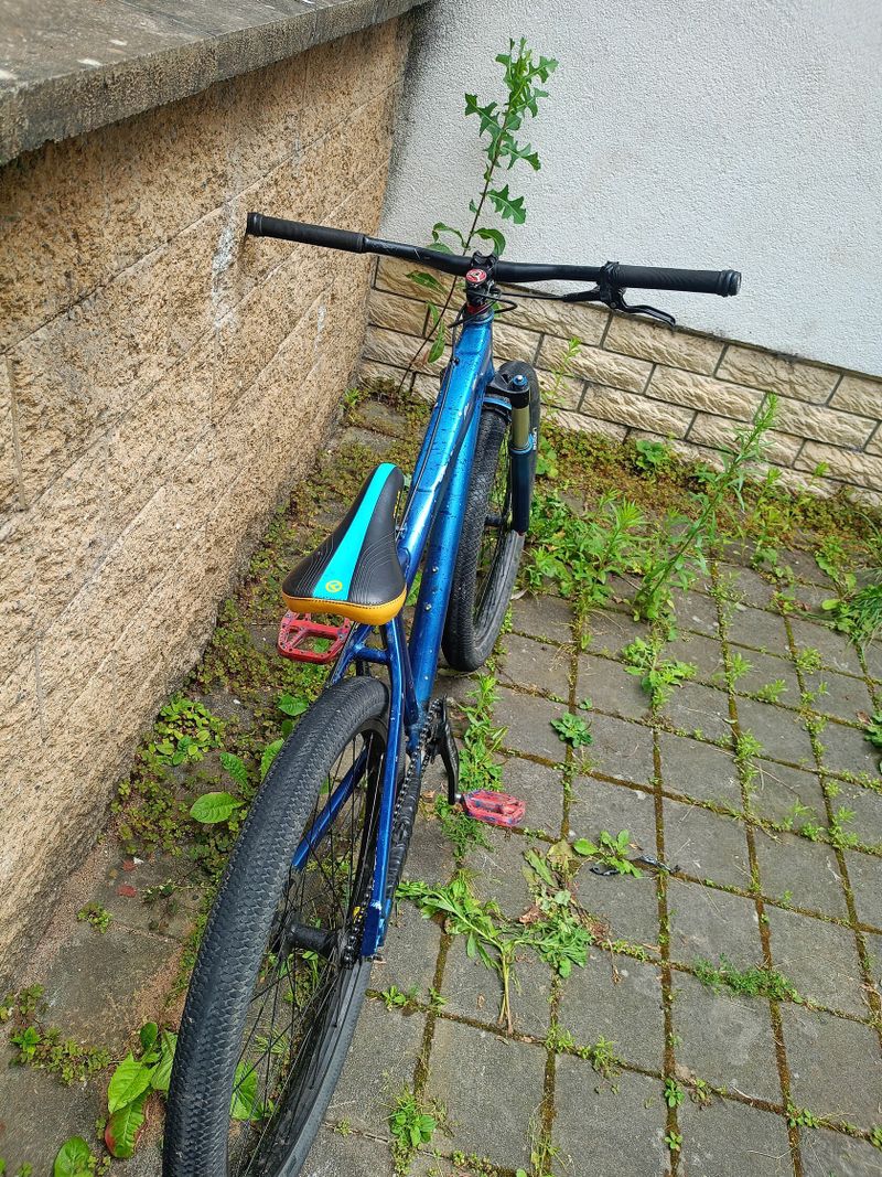 Dirt kolo / dirťák 