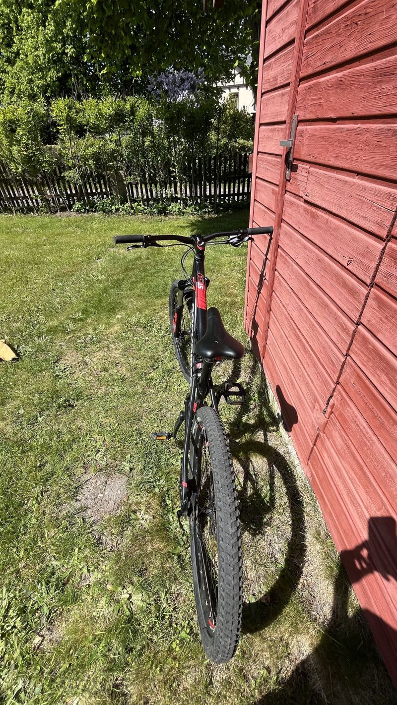 Celoodpružené horské kolo ROCKRIDER(27,5) velikost L