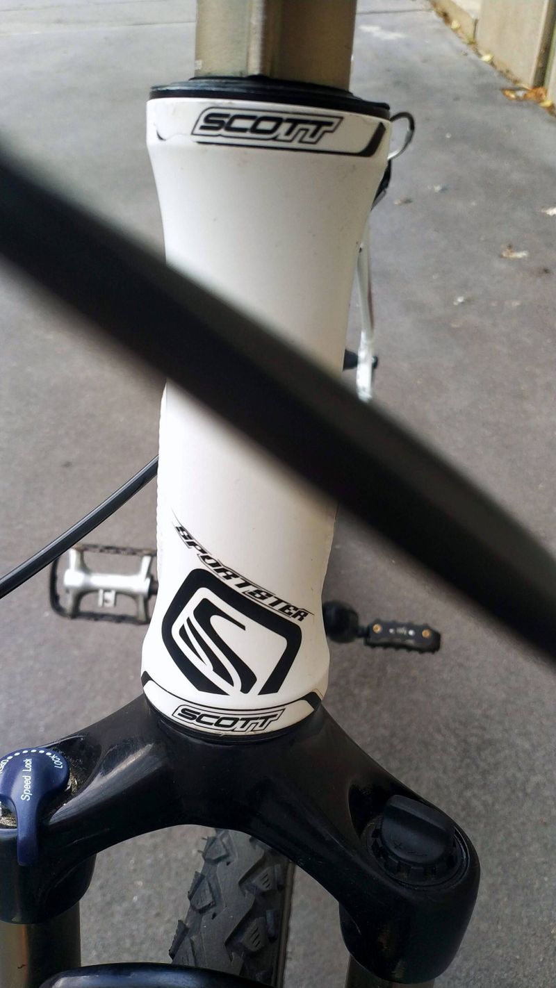 Horské kolo Scott Sportster P2 21,5" Deore XT